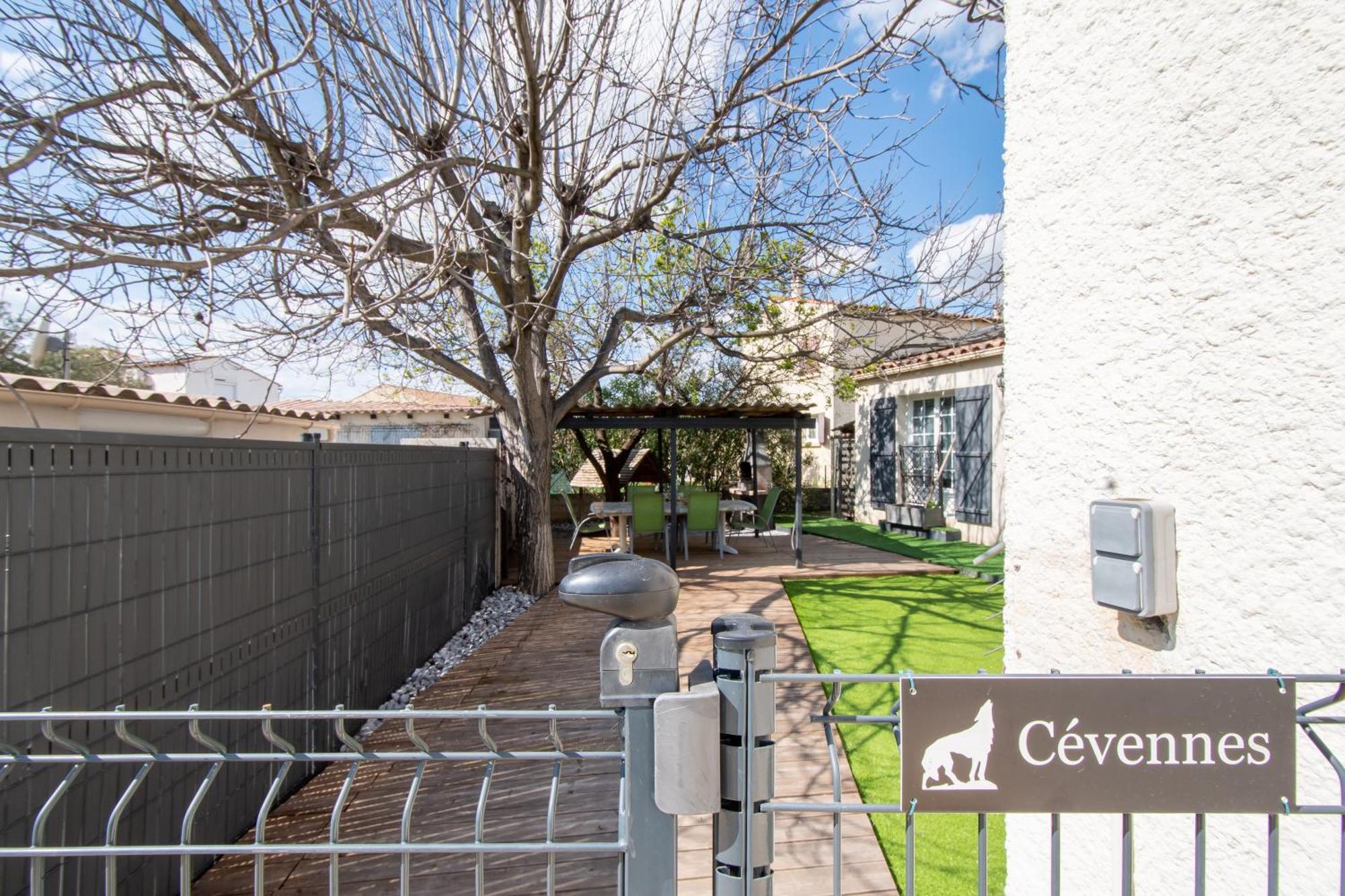 Guesthouse La Costiere - Logements Independants - Espace Piscine Jacuzzi Lunel  Exterior foto