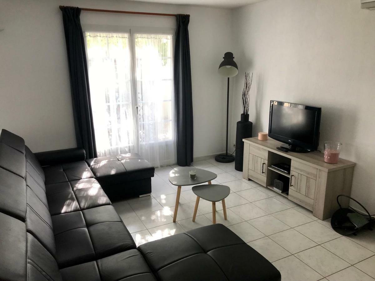 Guesthouse La Costiere - Logements Independants - Espace Piscine Jacuzzi Lunel  Exterior foto